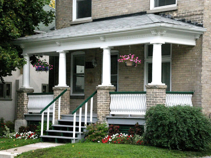 The front verandah of 348 Botsford Street, photographed in 2008